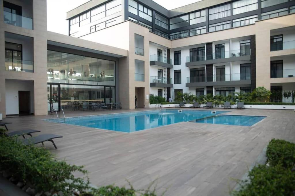 Pool View Apartment @Embassy Gardens Accra Ngoại thất bức ảnh